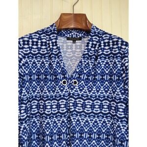 Ellen Weaver Shirt Womens Large Blue Geometric V Neck 3/4 Sleeve Stretch Tunic